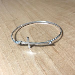 Cross bracelet